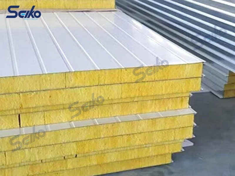 So sánh panel bông thủy tinh với các loại panel khác